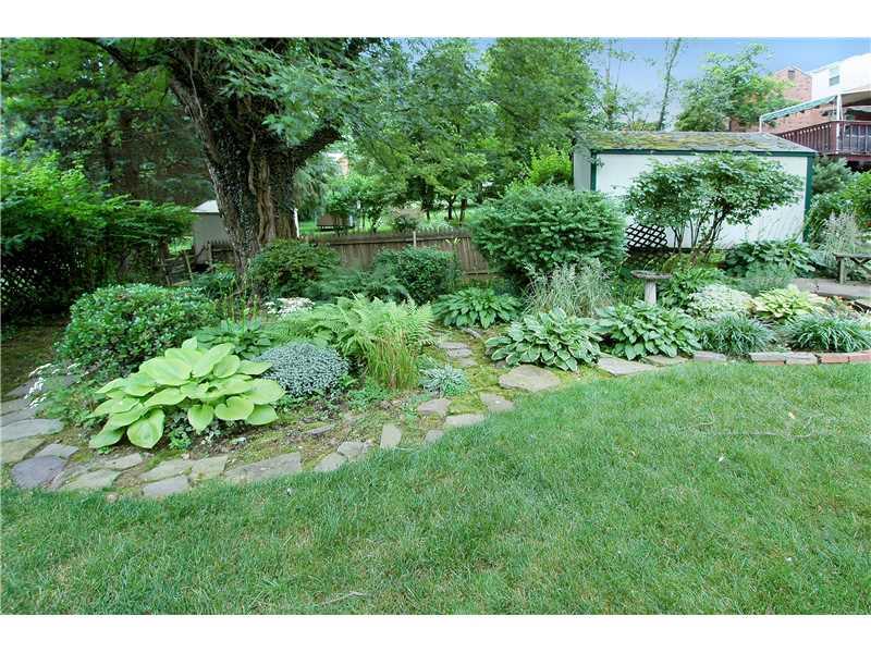 503 Nichols Road Pittsburgh, PA 15237 - Photo 20 of 23 Yard/Garden.