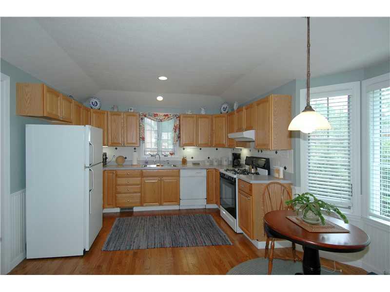503 Nichols Road Pittsburgh, PA 15237 - Photo 6 of 23 Kitchen.
