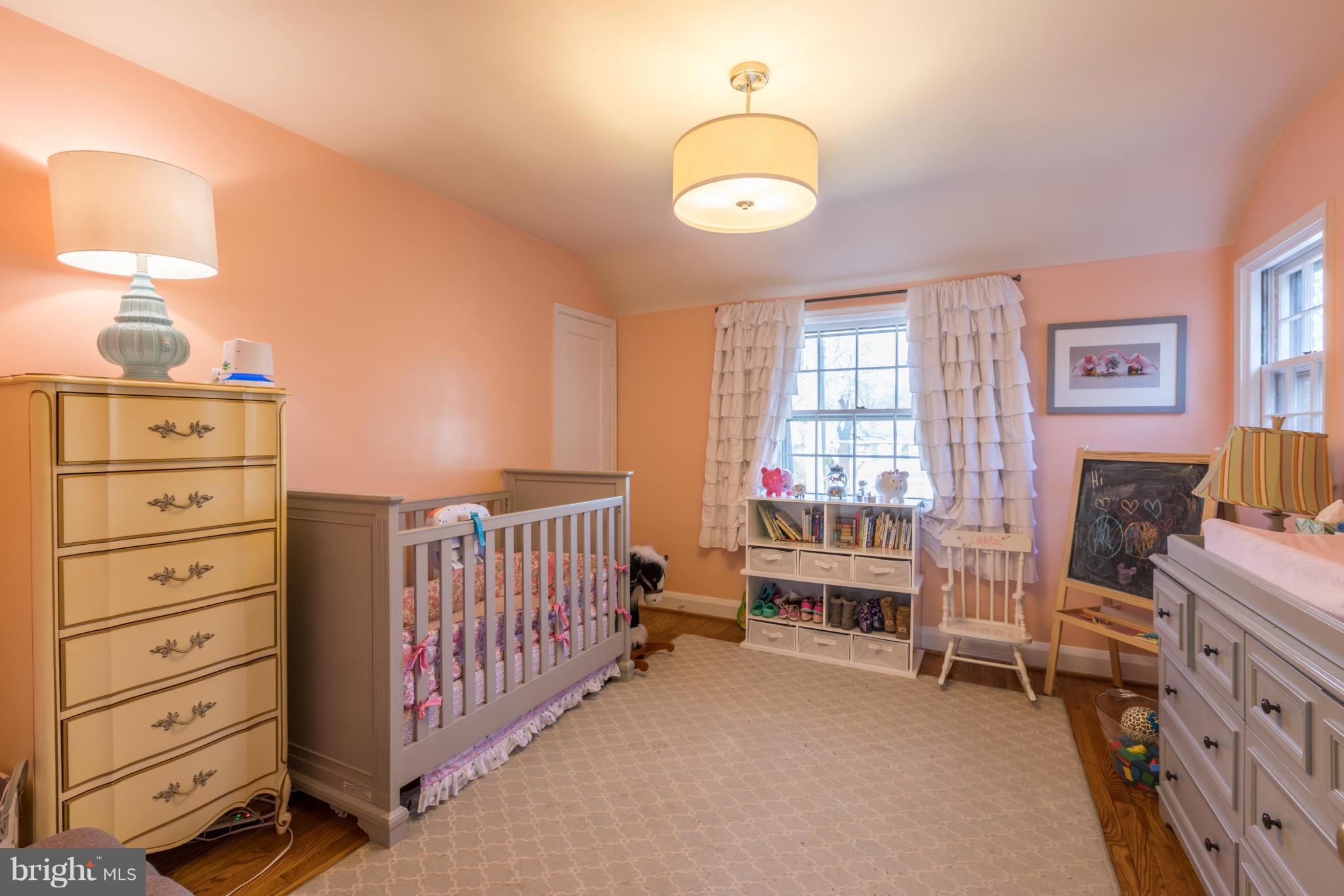 605 Carysbrook Road Baltimore, MD 21208 - Photo 19 of 28 Bedroom