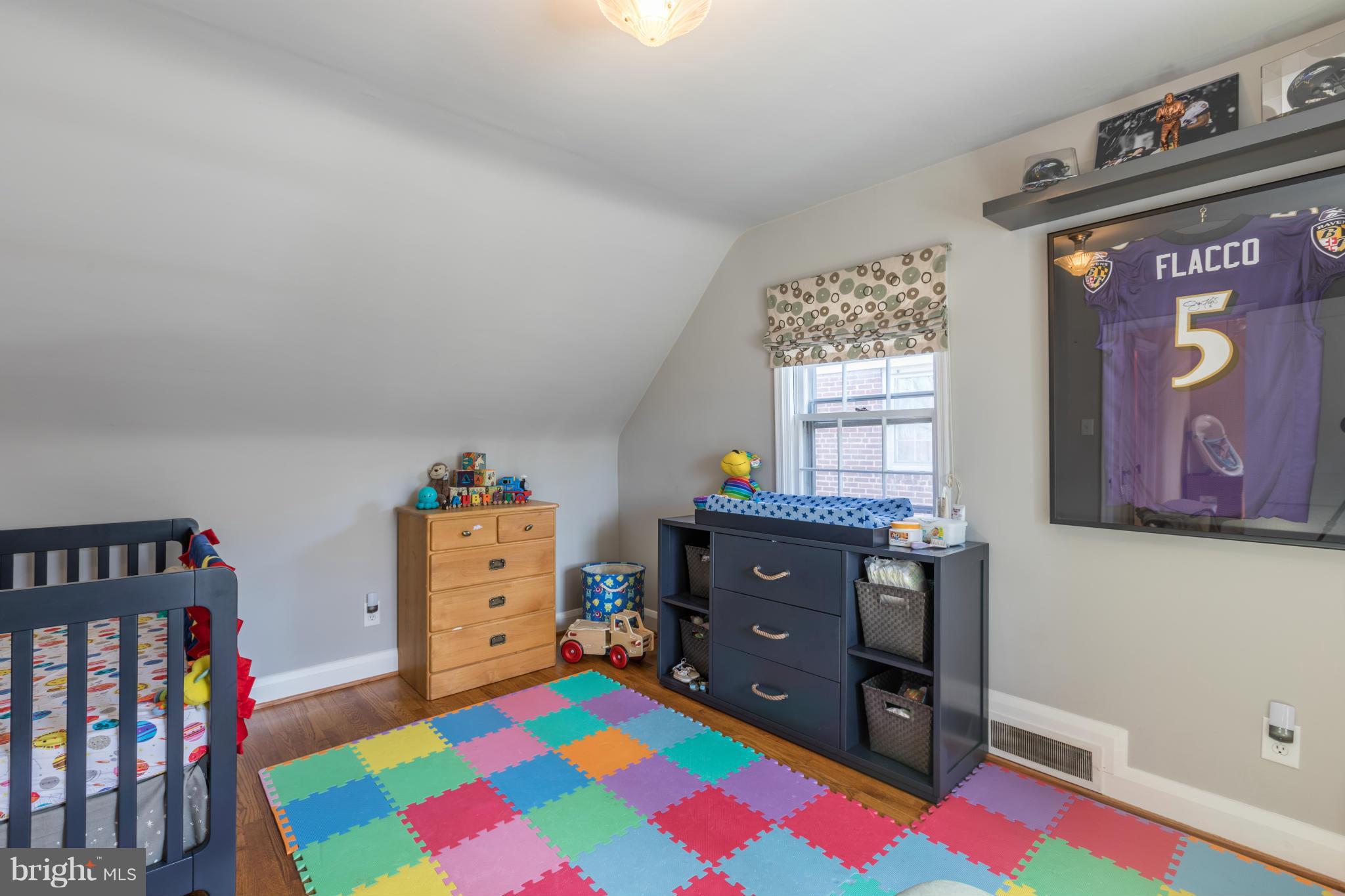 605 Carysbrook Road Baltimore, MD 21208 - Photo 21 of 28 Bedroom