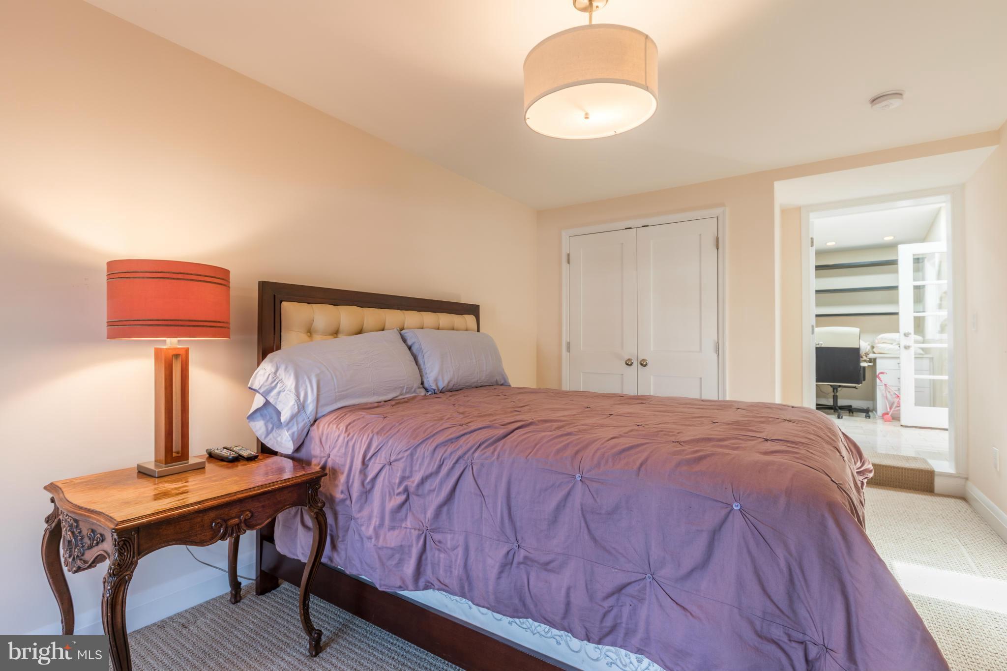 605 Carysbrook Road Baltimore, MD 21208 - Photo 25 of 28 Bedroom