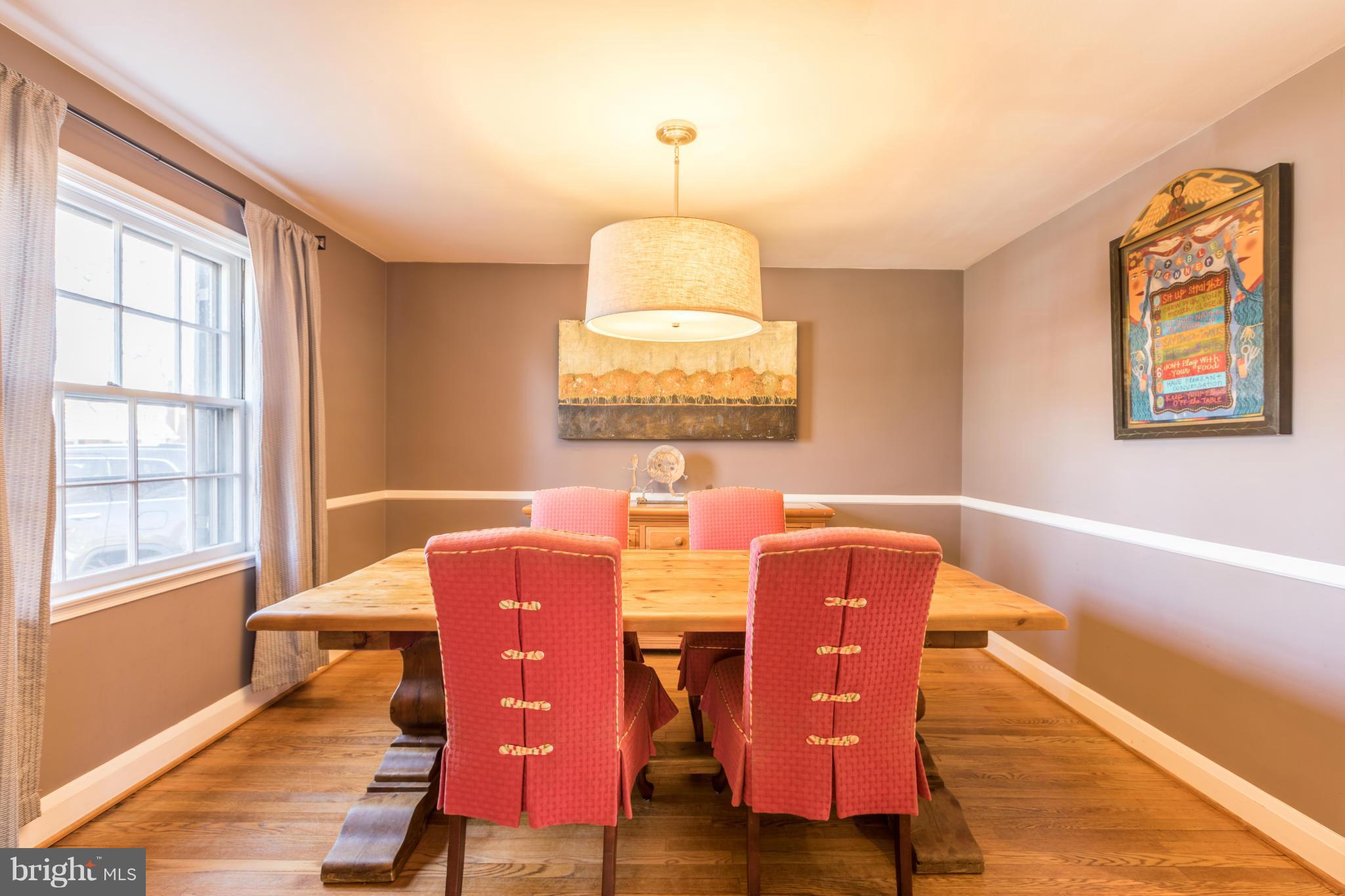 605 Carysbrook Road Baltimore, MD 21208 - Photo 4 of 28 Dining Room