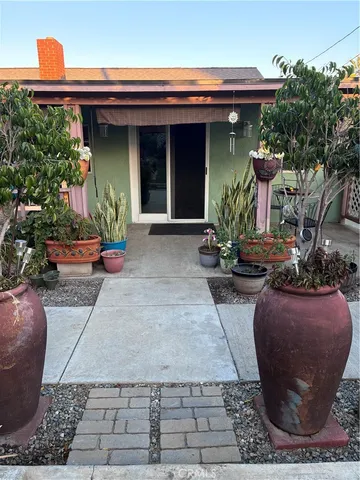 a view of a entryway door of house