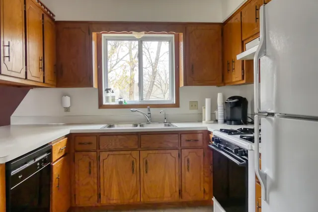 $475,000 | 13416 Swallow Street Northwest, Andover, MN 55304