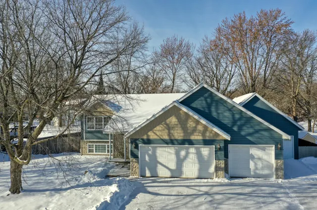 $425,000 | 13416 Swallow Street Northwest, Andover, MN 55304