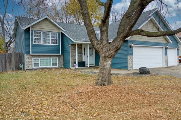 $425,000 | 13416 Swallow Street Northwest, Andover, MN 55304