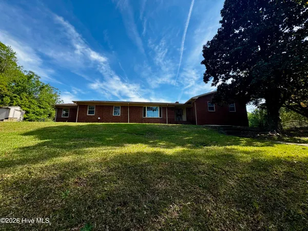 $195,000 | 1307 Cogdell Drive, Kinston, NC 28501