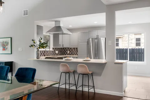 $725,000 | 6312 Steer Trail, Austin, TX 78749