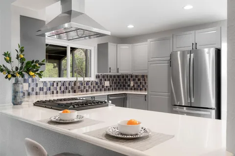 $725,000 | 6312 Steer Trail, Austin, TX 78749