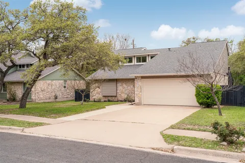 $725,000 | 6312 Steer Trail, Austin, TX 78749