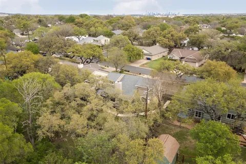 $725,000 | 6312 Steer Trail, Austin, TX 78749