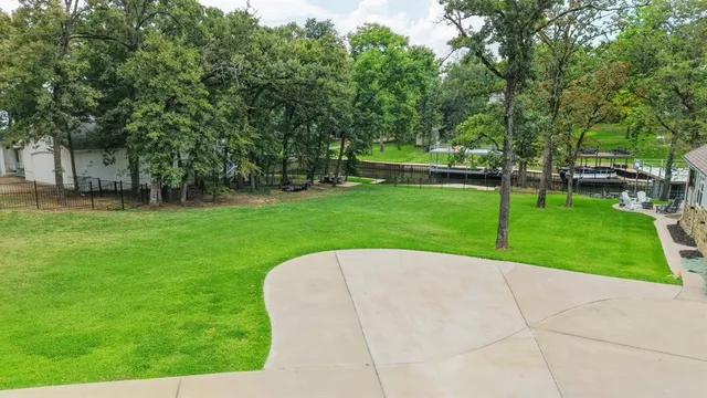 $1,395,000 | 65 Hillcrest Drive, Tool, TX 75143