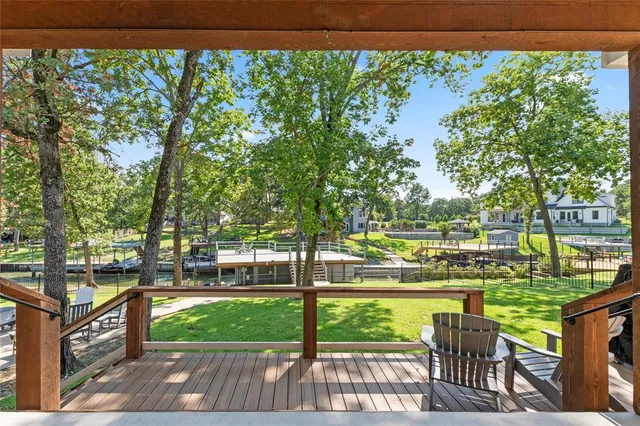 $1,395,000 | 65 Hillcrest Drive, Tool, TX 75143