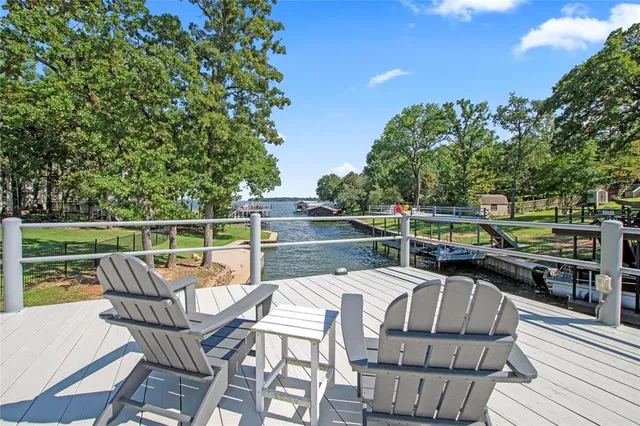 $1,395,000 | 65 Hillcrest Drive, Tool, TX 75143