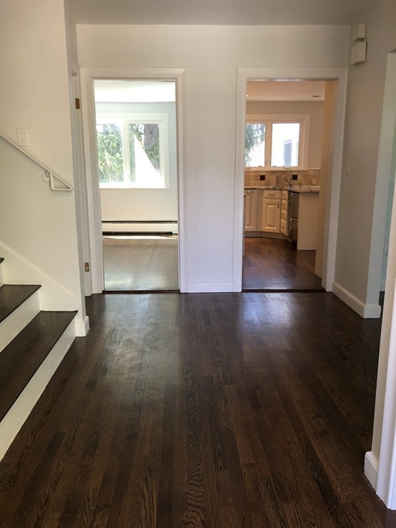 43 Cynthia Road Newton, MA 02459 - Photo 4 of 19