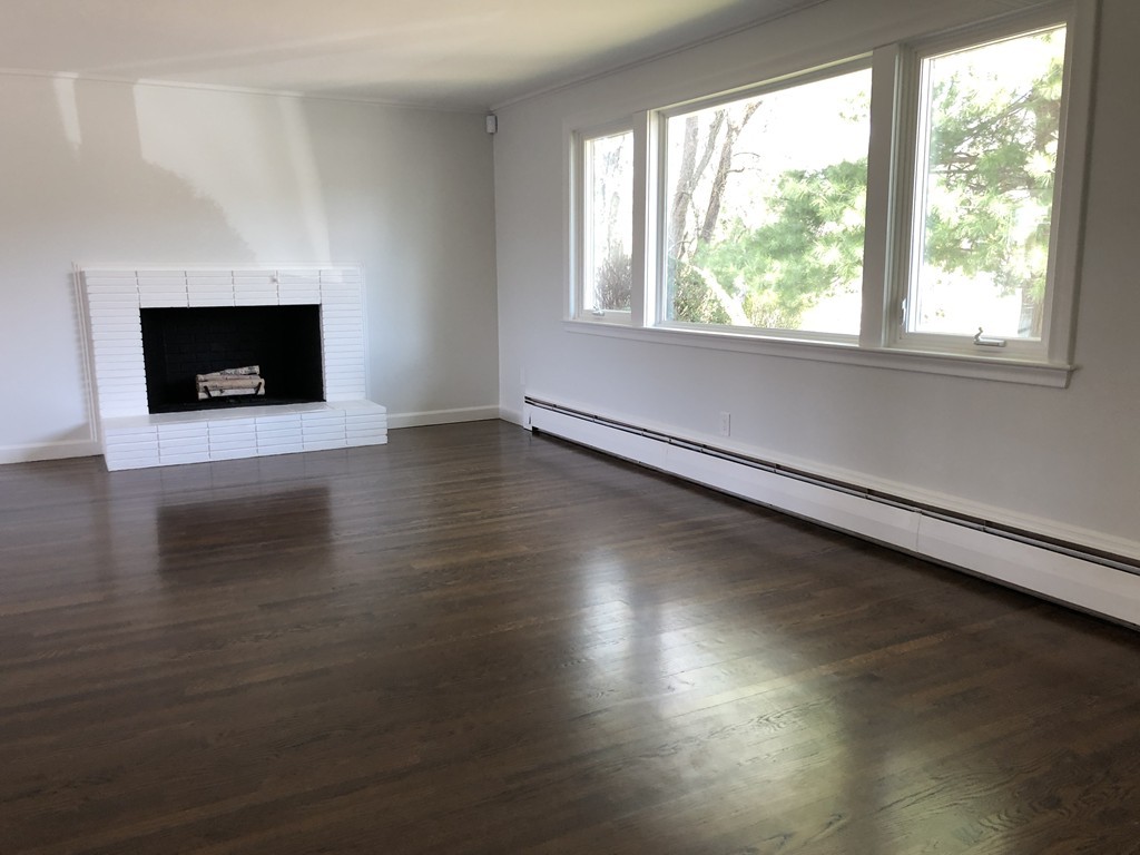 43 Cynthia Road Newton, MA 02459 - Photo 6 of 19