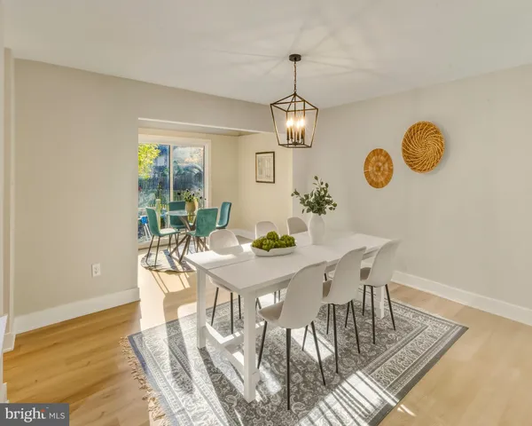 $799,900 | 15 Bronwood Drive, Voorhees, NJ 08043