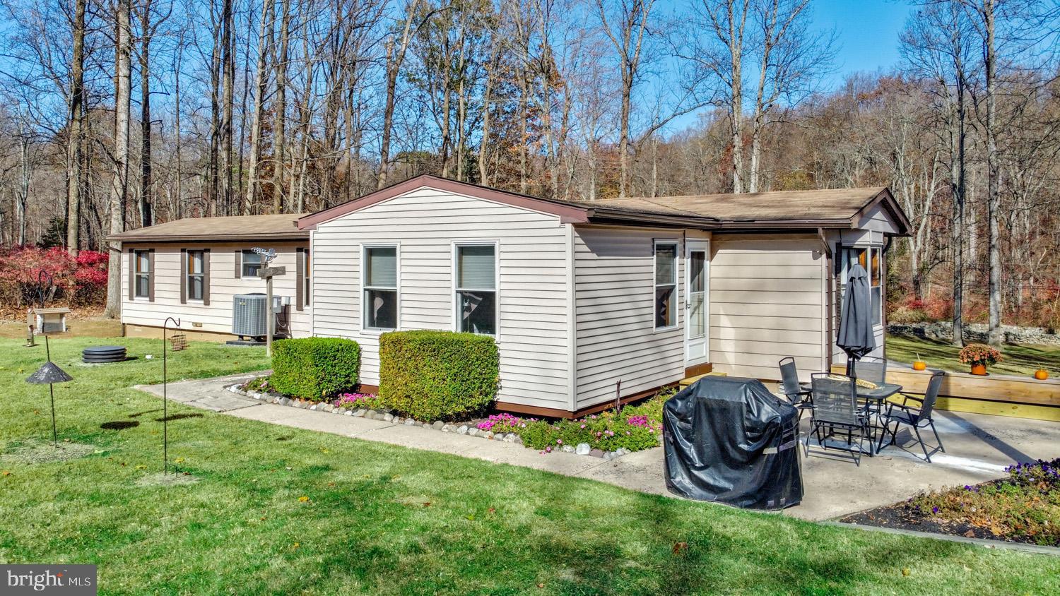 86 New Road Elverson, PA 19520 - Photo 6 of 16 Gallery Image 6