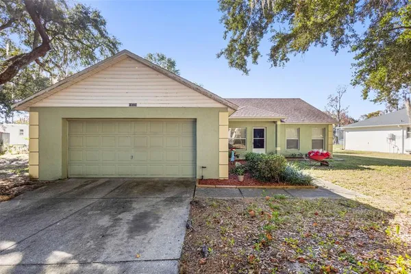 $649,900 | 10320 Bumblebee Lane, Leesburg, FL 34788