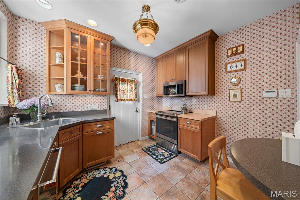 27 Ridgetop Drive Richmond Heights, MO 63117 - Photo 29 of 60