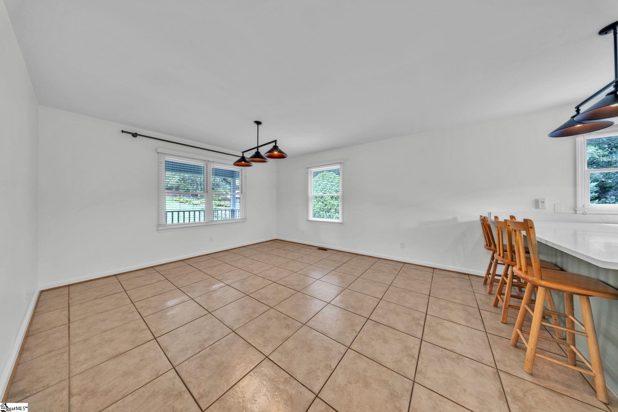 215 Riverside Drive Piedmont, SC 29673 - Photo 10 of 32