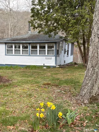 $97,900 | 4 Long Pond Road South, Ledyard, CT 06339
