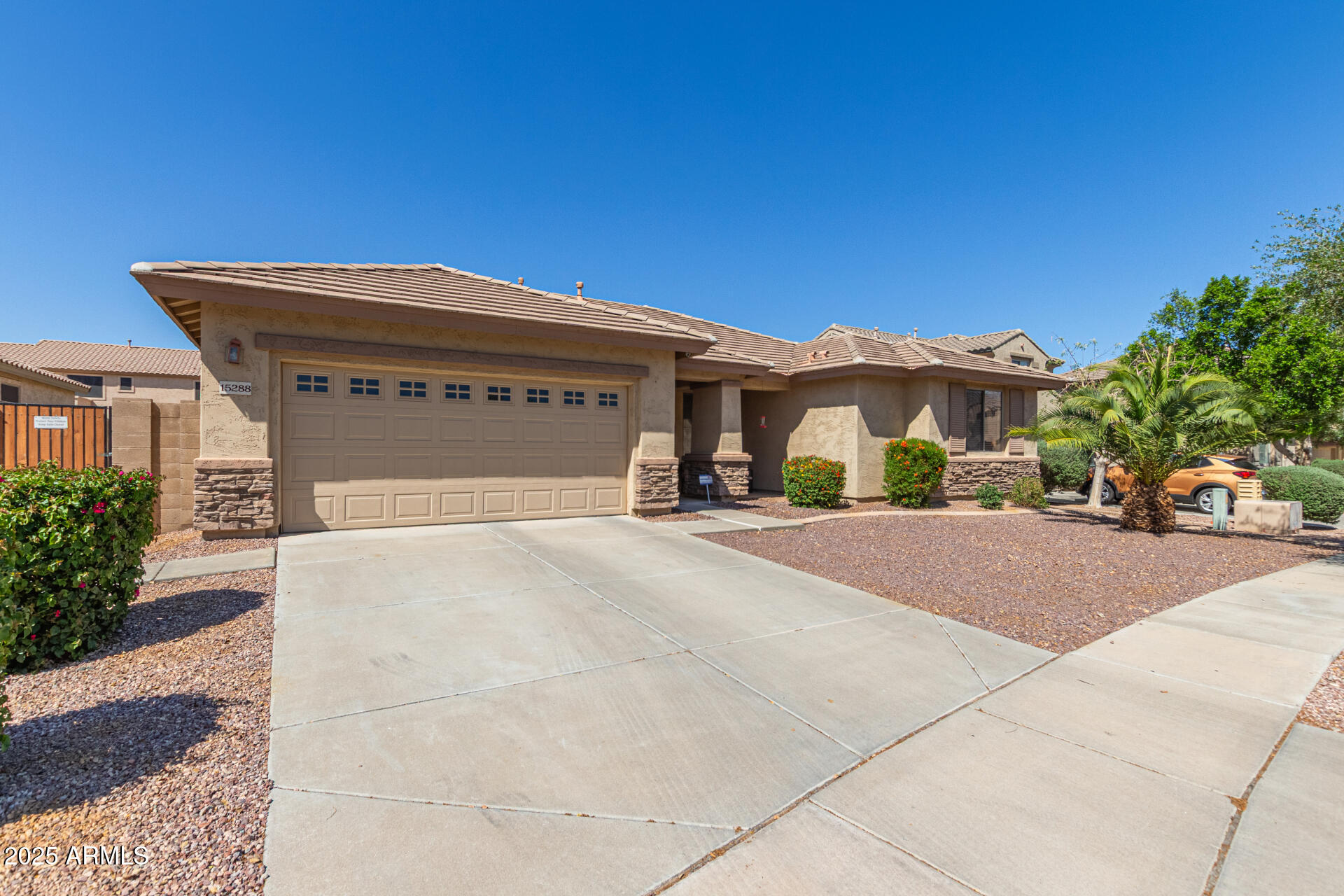15288 West Redfield Road Surprise, AZ 85379 - Photo 2 of 37 03-Redfield