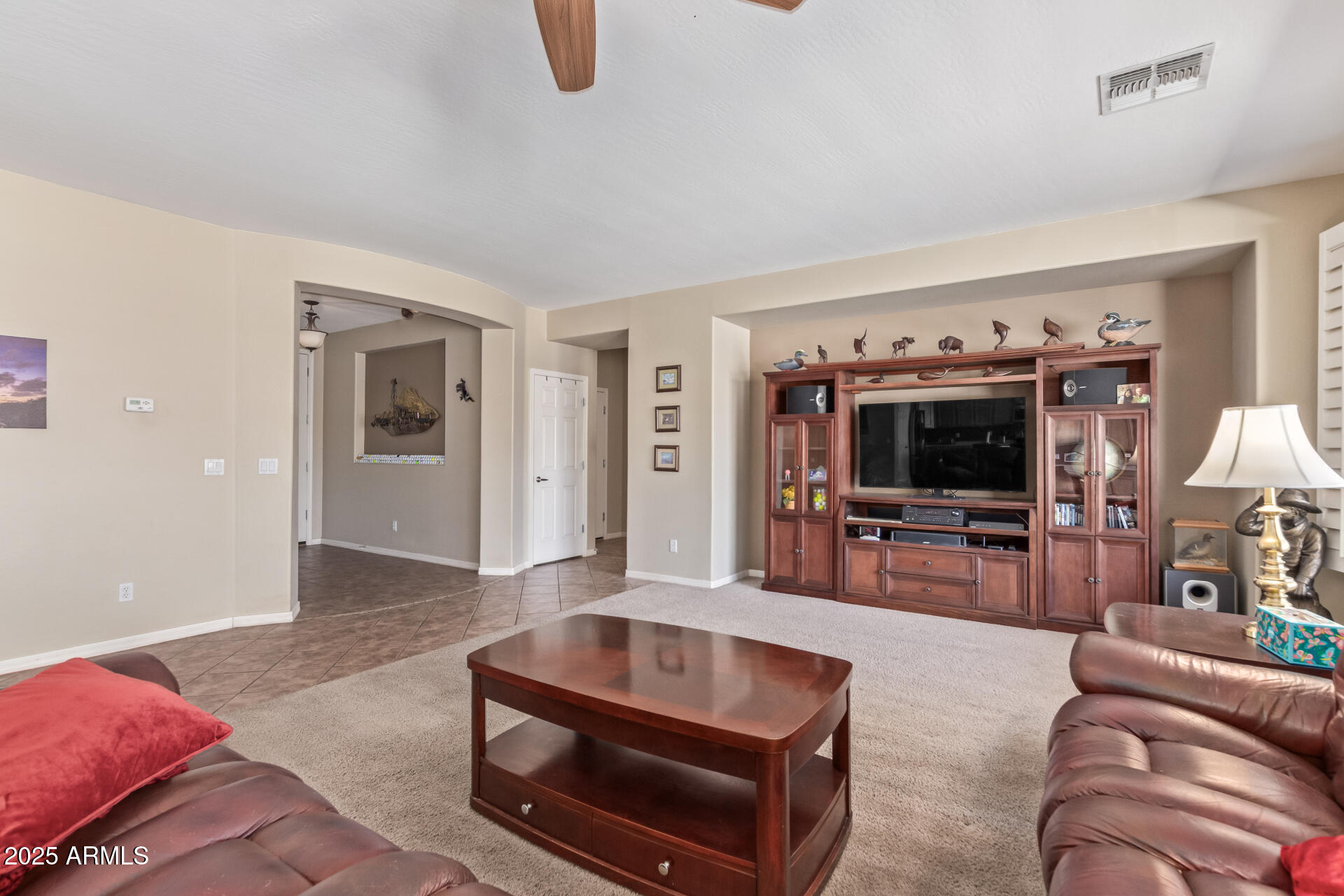 15288 West Redfield Road Surprise, AZ 85379 - Photo 5 of 37 09-Redfield