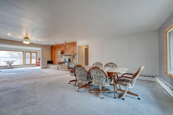 $2,199,900 | N67-w34613 County Trunk Hwy K, Oconomowoc, WI 53066