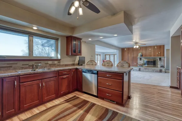 $2,199,900 | N67-w34613 County Trunk Hwy K, Oconomowoc, WI 53066