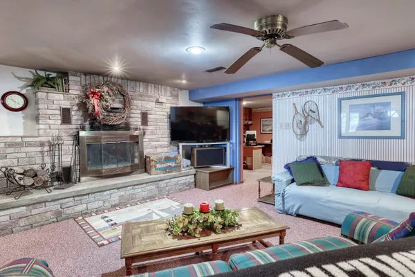 $2,199,900 | N67-w34613 County Trunk Hwy K, Oconomowoc, WI 53066