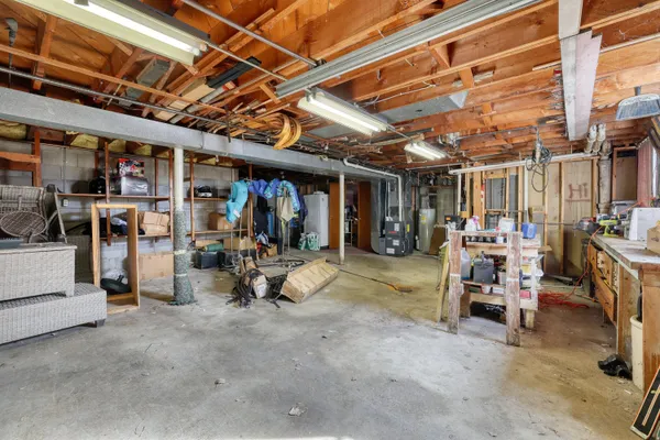 $2,199,900 | N67-w34613 County Trunk Hwy K, Oconomowoc, WI 53066