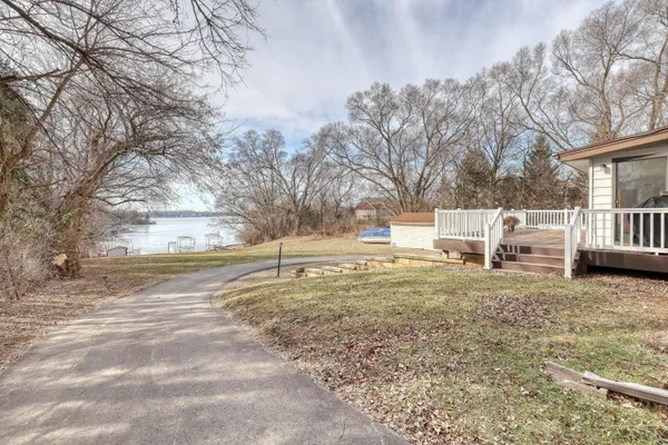 $2,199,900 | N67-w34613 County Trunk Hwy K, Oconomowoc, WI 53066