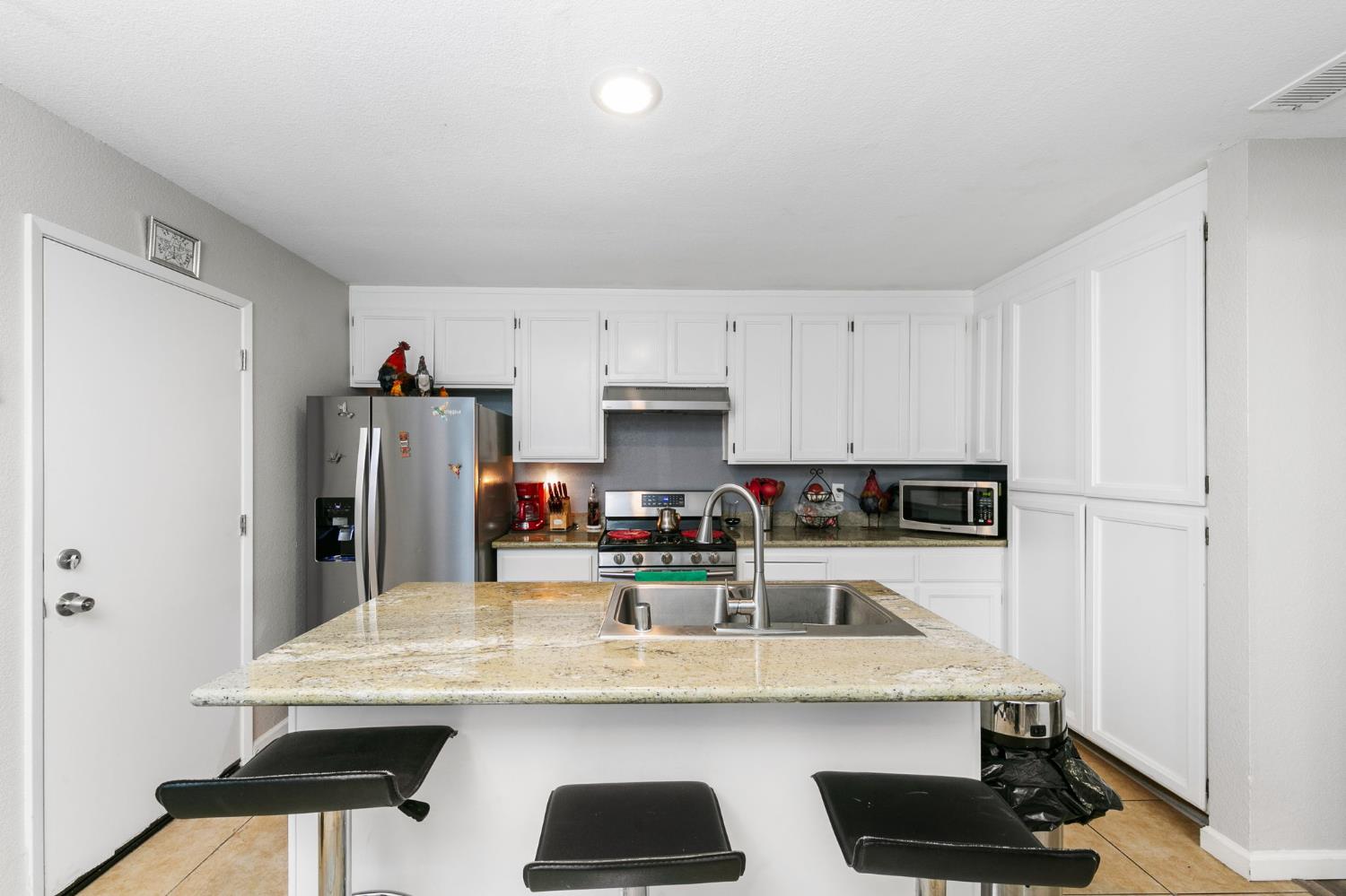 1425 West Swain Road, Unit 13 Stockton, CA 95207 - Photo 11 of 31
