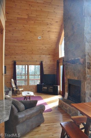 1115 Pepper Bush Road Purlear, NC 28665 - Photo 3 of 15