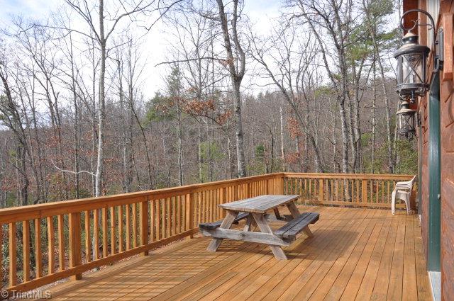 1115 Pepper Bush Road Purlear, NC 28665 - Photo 10 of 15