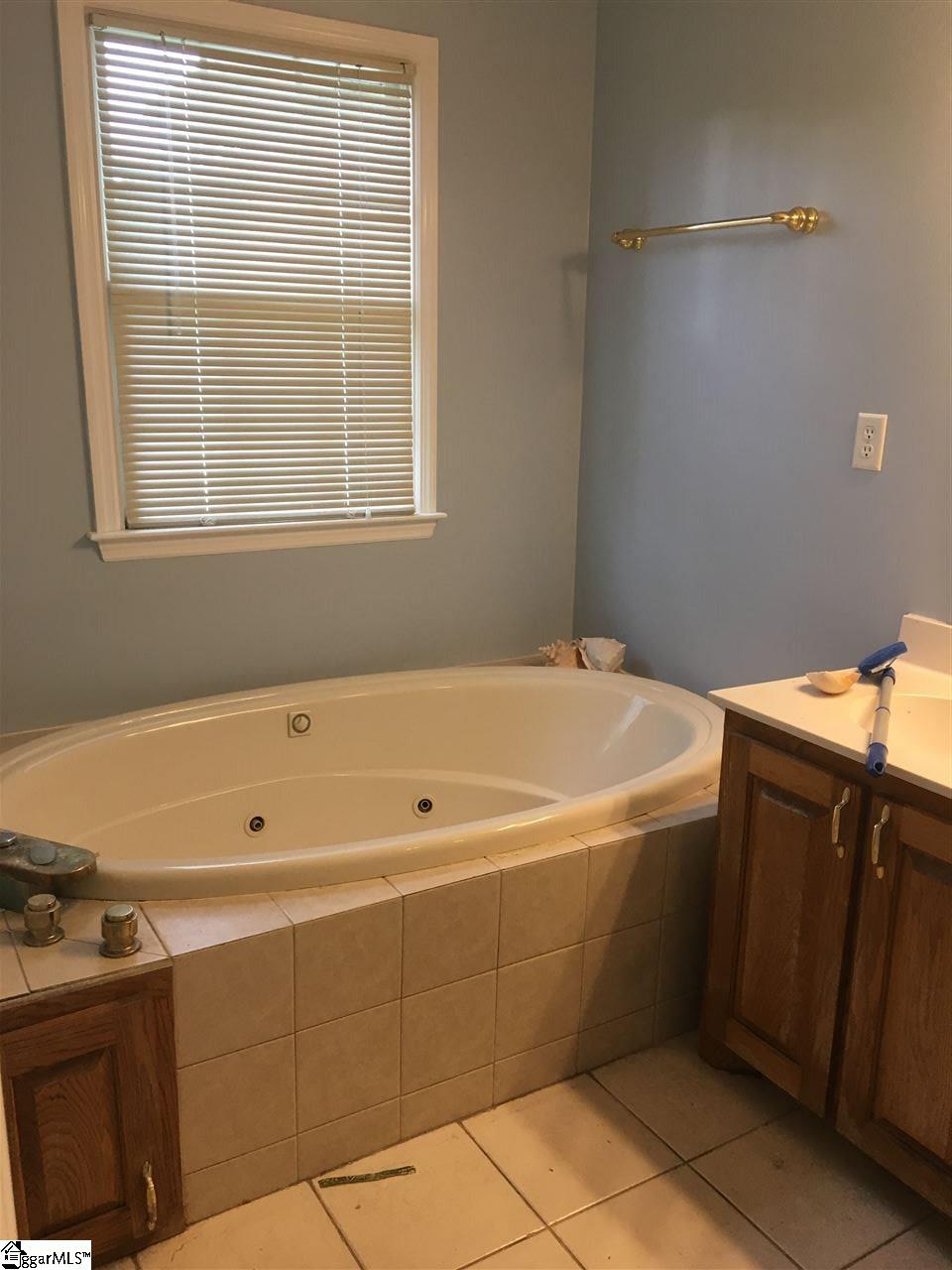 219 Green Ridge Drive Moore, SC 29369 - Photo 15 of 28 Gallery Image 15
