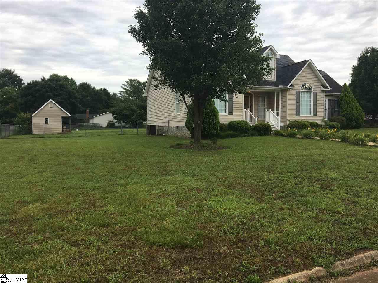 219 Green Ridge Drive Moore, SC 29369 - Photo 5 of 28 Gallery Image 5
