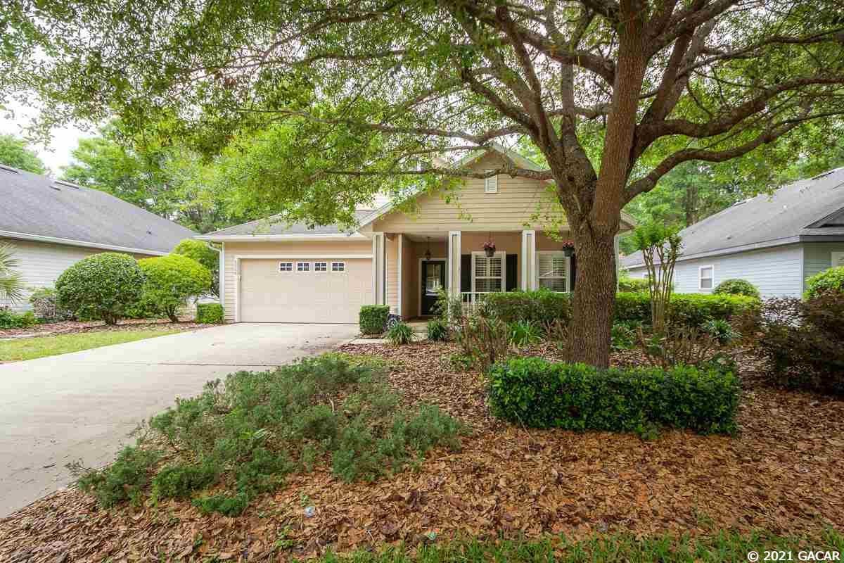 8968 Southwest 63rd Place Gainesville, FL 32608 - Photo 2 of 27