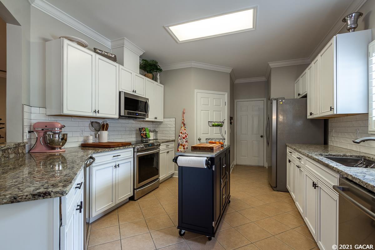 8968 Southwest 63rd Place Gainesville, FL 32608 - Photo 13 of 27
