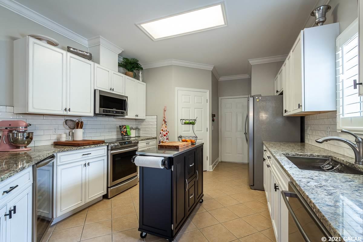 8968 Southwest 63rd Place Gainesville, FL 32608 - Photo 15 of 27