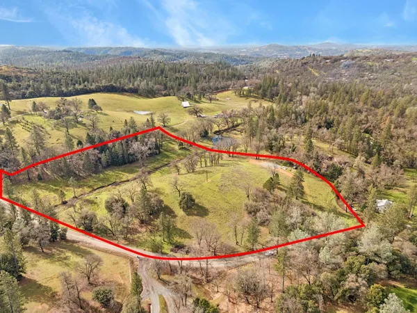 $325,000 | 5800 Garden Valley Road, Garden Valley, CA 95633