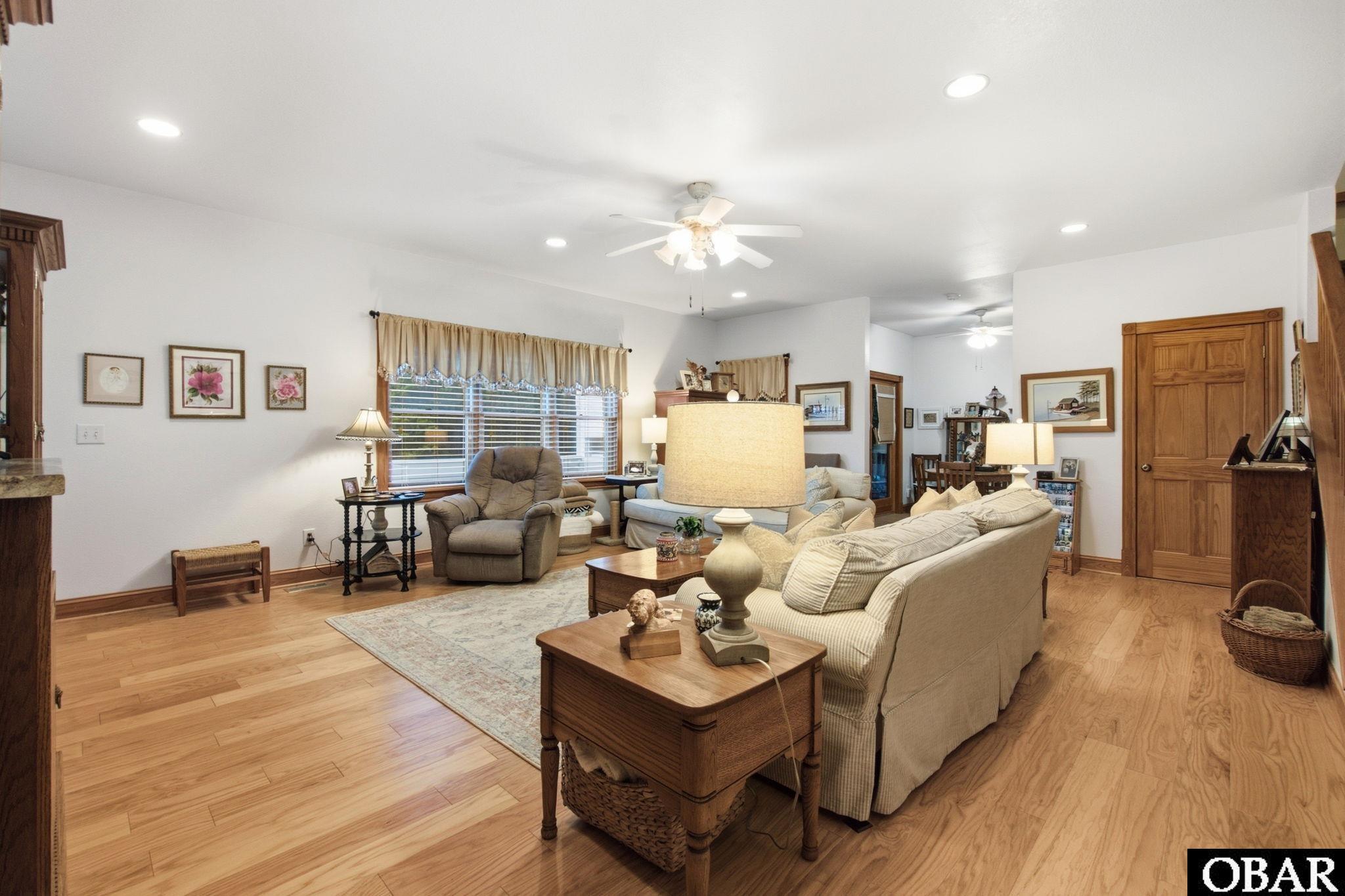 40099 Old Main Road Avon, NC 27915 - Photo 8 of 60