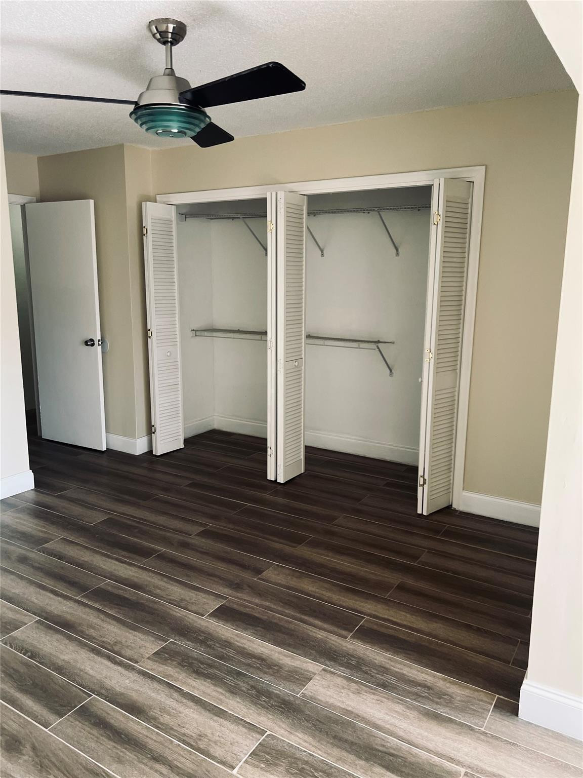 Undisclosed Address Lauderhill, FL 33319 - Photo 12 of 22 2nd bedroom