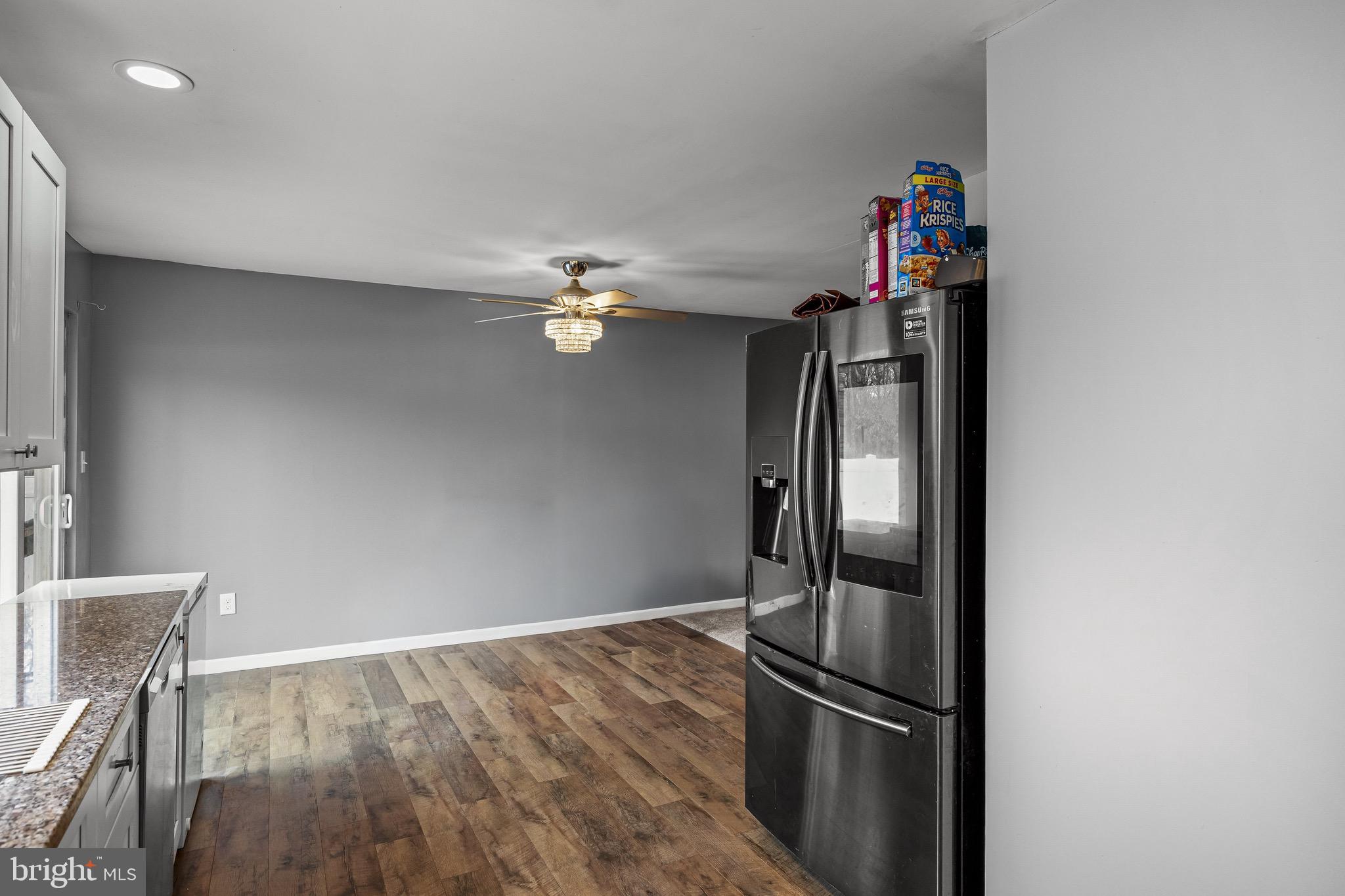 519 Grant Avenue Waterford Works, NJ 08089 - Photo 11 of 25