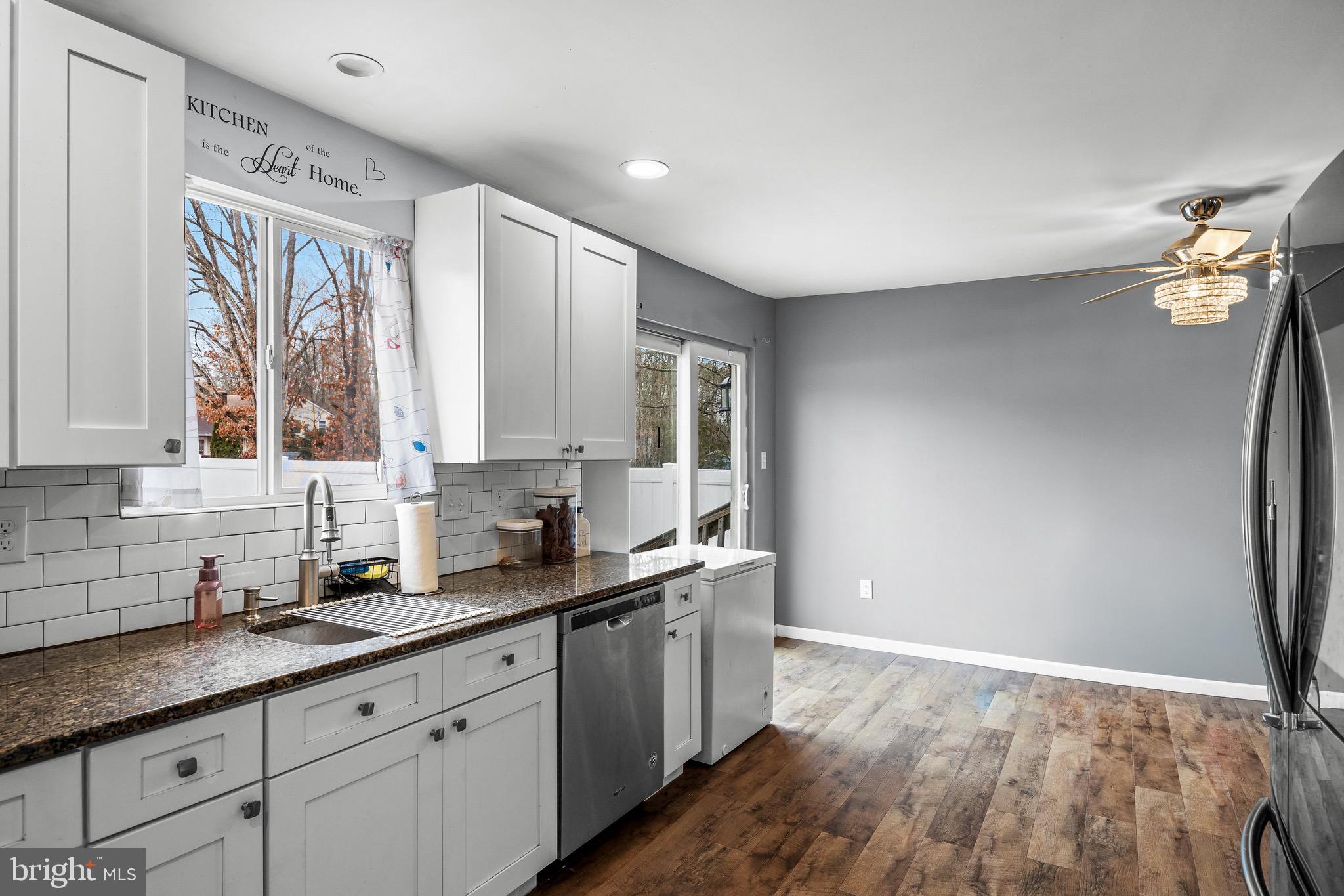519 Grant Avenue Waterford Works, NJ 08089 - Photo 10 of 25