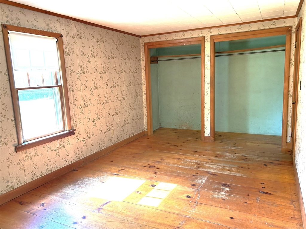 61 Carruth Road Templeton, MA 01468 - Photo 18 of 31