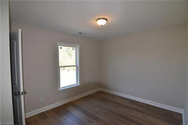 $226,000 | 300 East 8th Street, Lexington, NC 27295