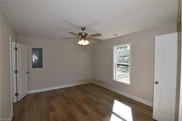 $226,000 | 300 East 8th Street, Lexington, NC 27295