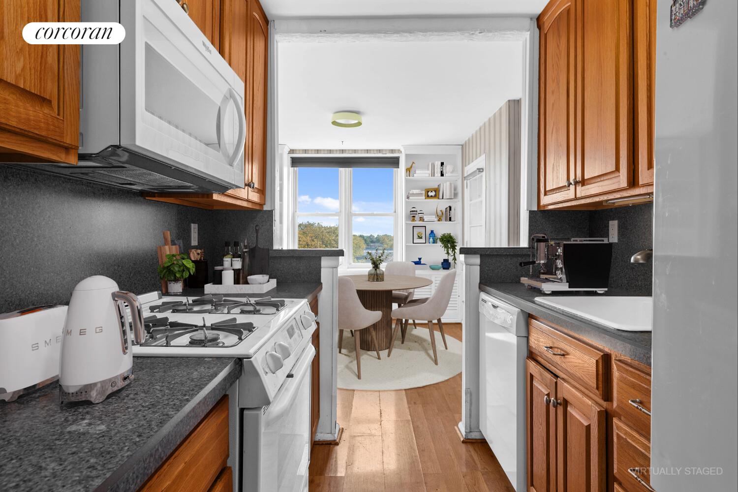 2711 Avenue X, Unit 5C Brooklyn, NY 11235 - Photo 3 of 11